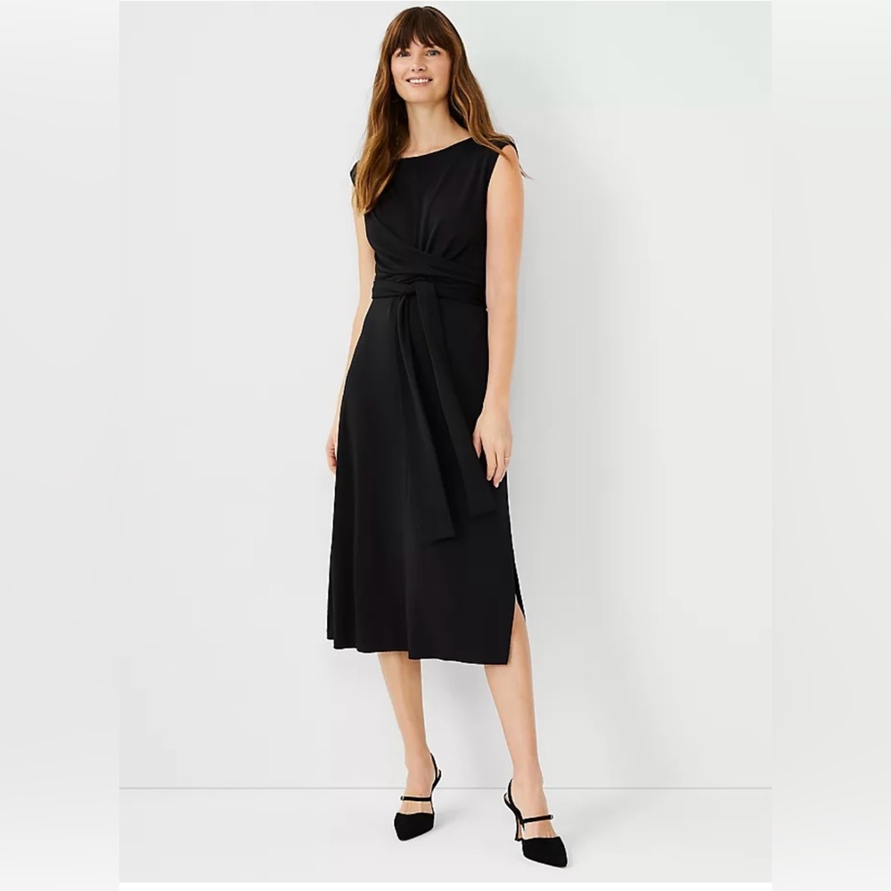 Ann Taylor Women’s Cap Sleeve Tie Waist Midi Black Dress Size 18. NWT
